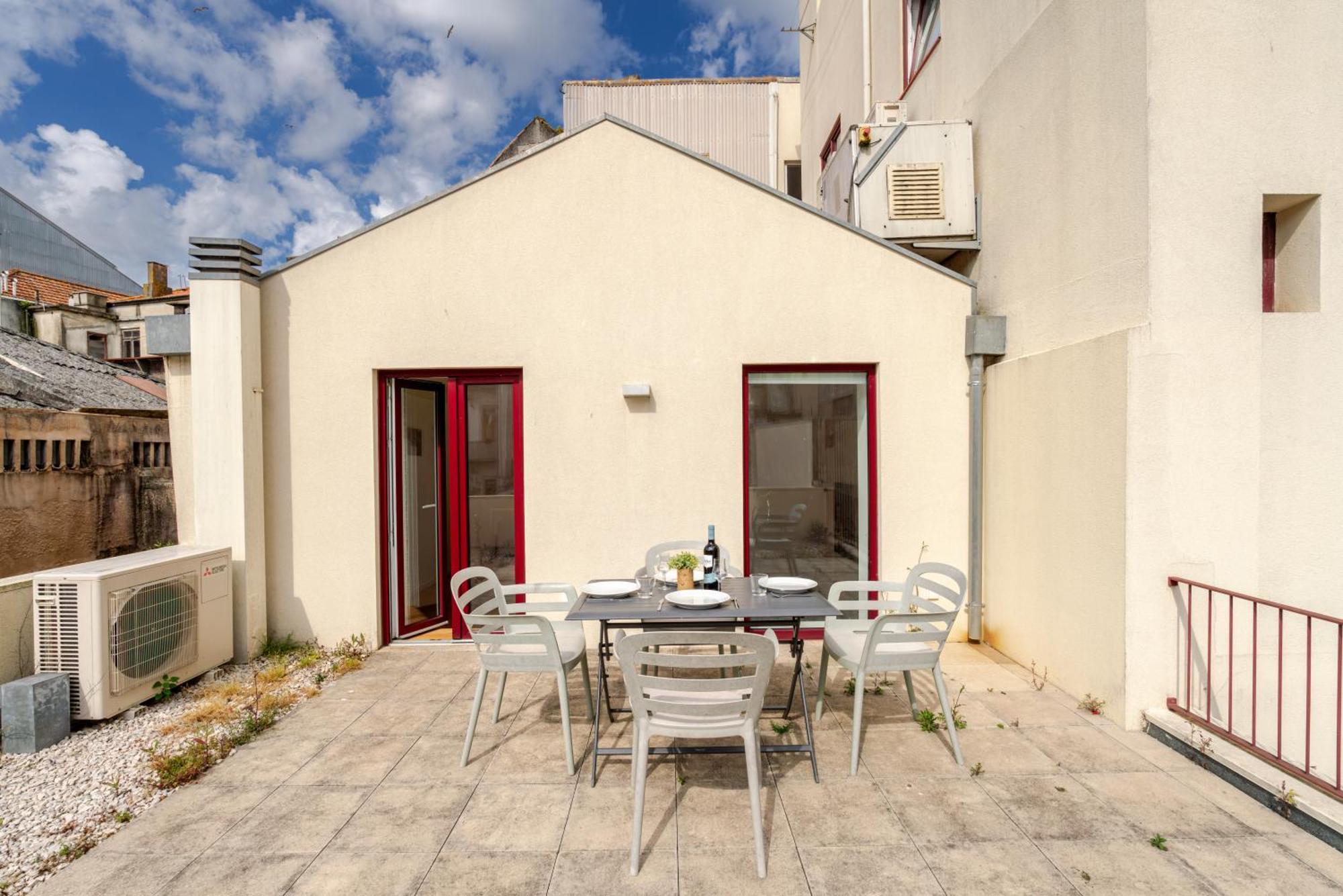 Classic Terrace *